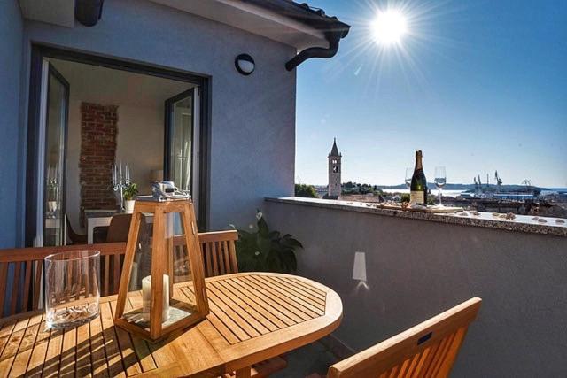 Apartments Dream In Arena 2 Pula Center Free Parking Esterno foto