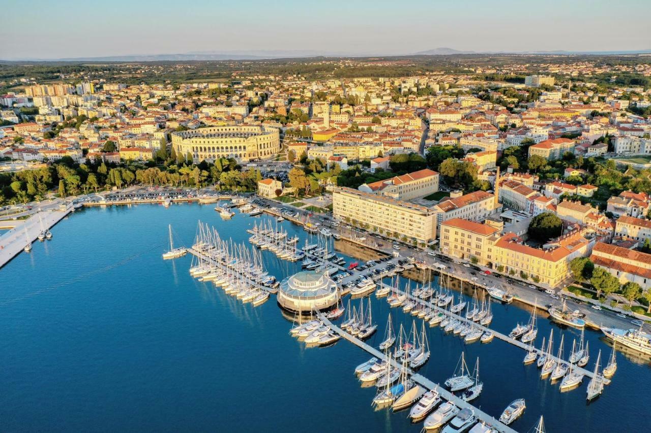 Apartments Dream In Arena 2 Pula Center Free Parking Esterno foto