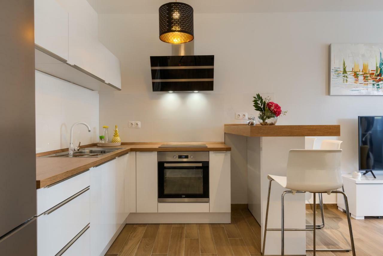 Apartments Dream In Arena 2 Pula Center Free Parking Esterno foto
