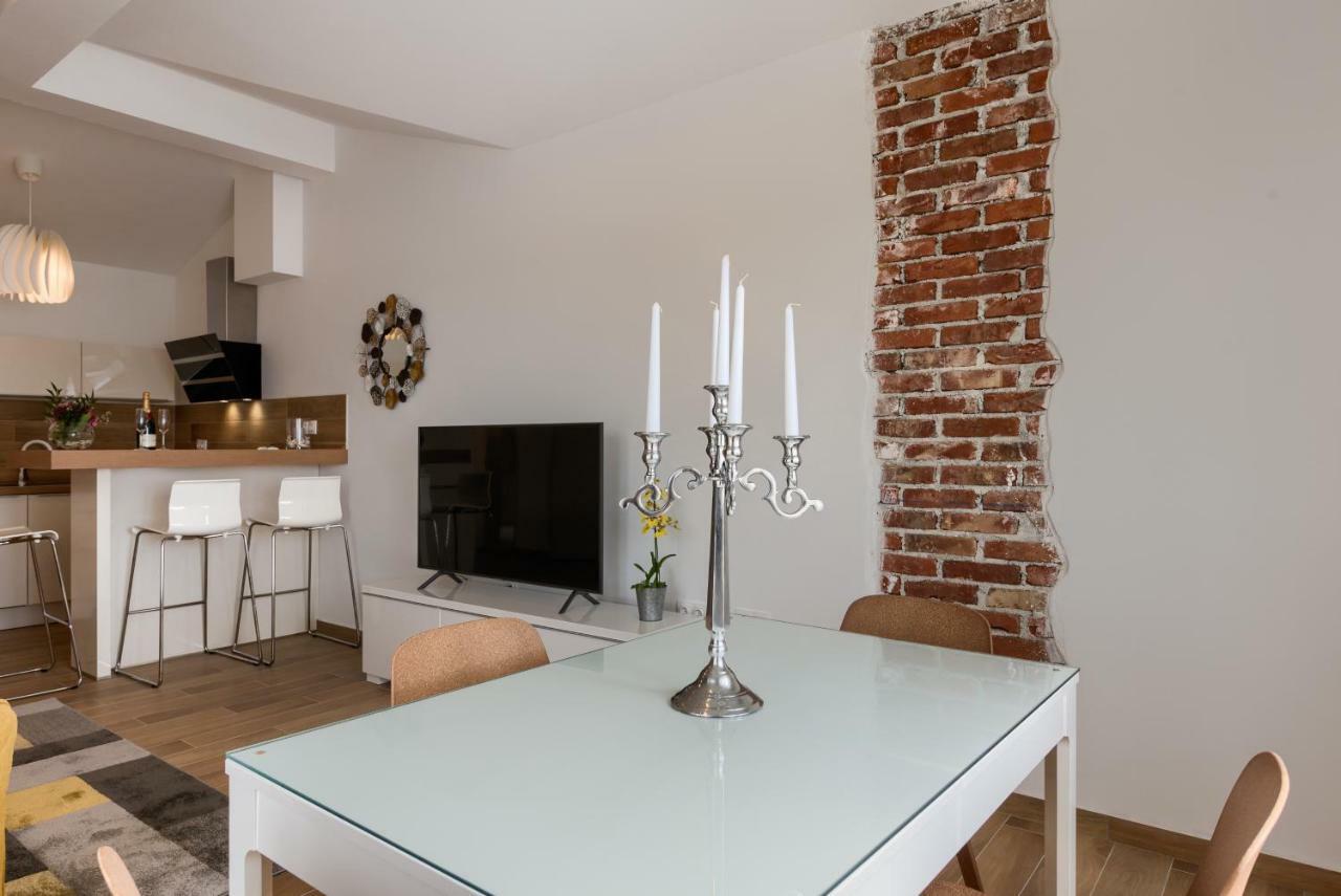 Apartments Dream In Arena 2 Pula Center Free Parking Esterno foto