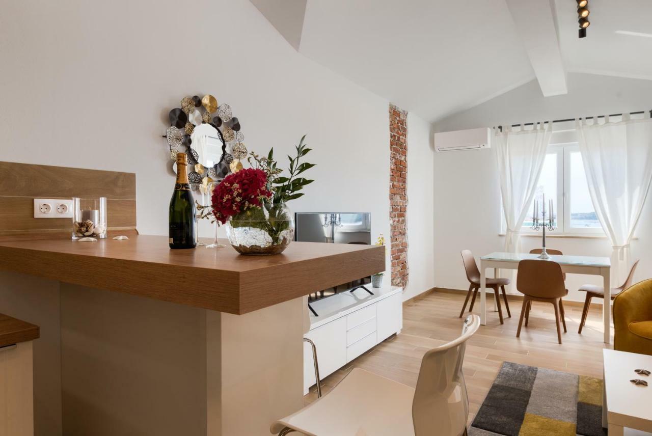 Apartments Dream In Arena 2 Pula Center Free Parking Esterno foto