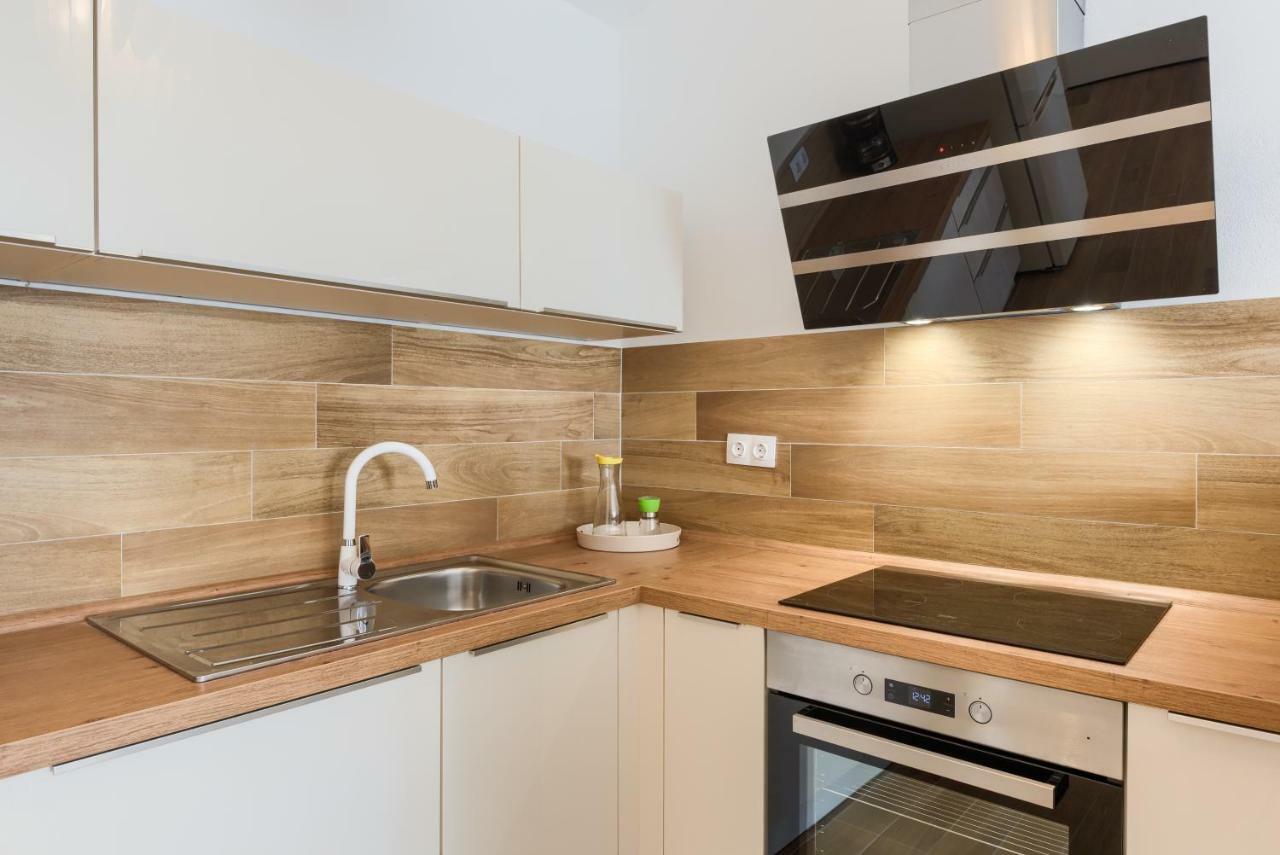 Apartments Dream In Arena 2 Pula Center Free Parking Esterno foto
